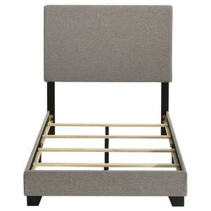 Efram - Panel Bed