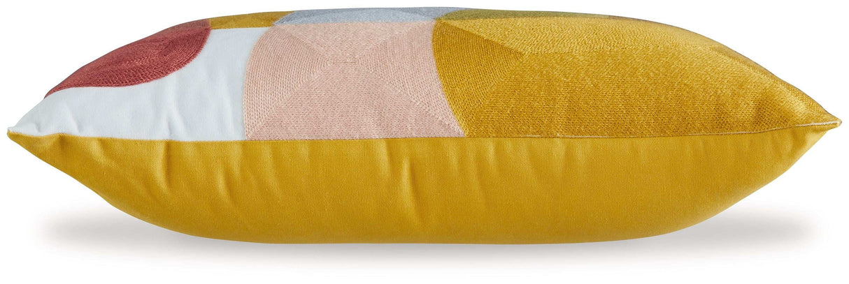 Varness - Pillow - Best Buy Furniture