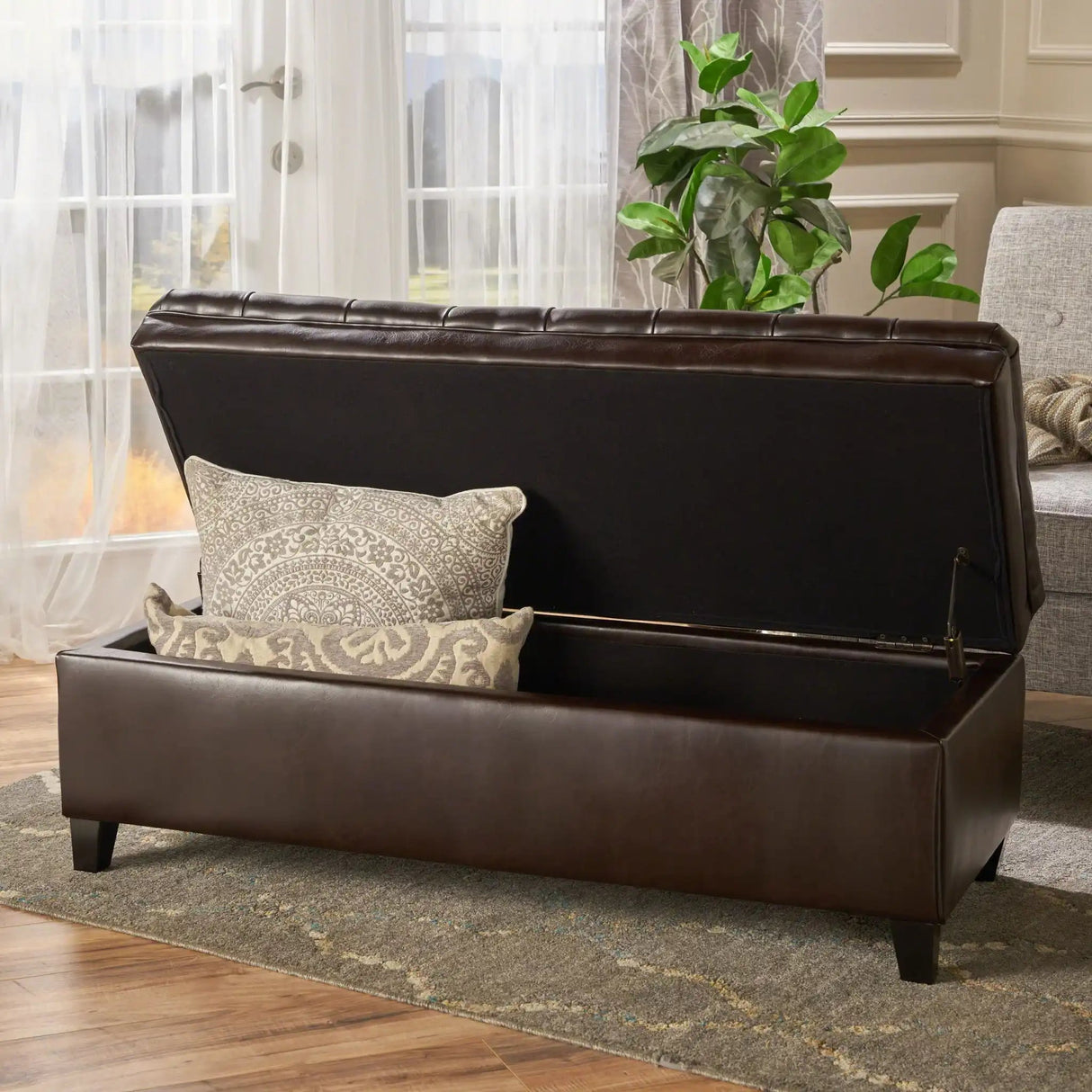 Juliana - Storage Ottoman With Birch Legs - Best Buy Furniture