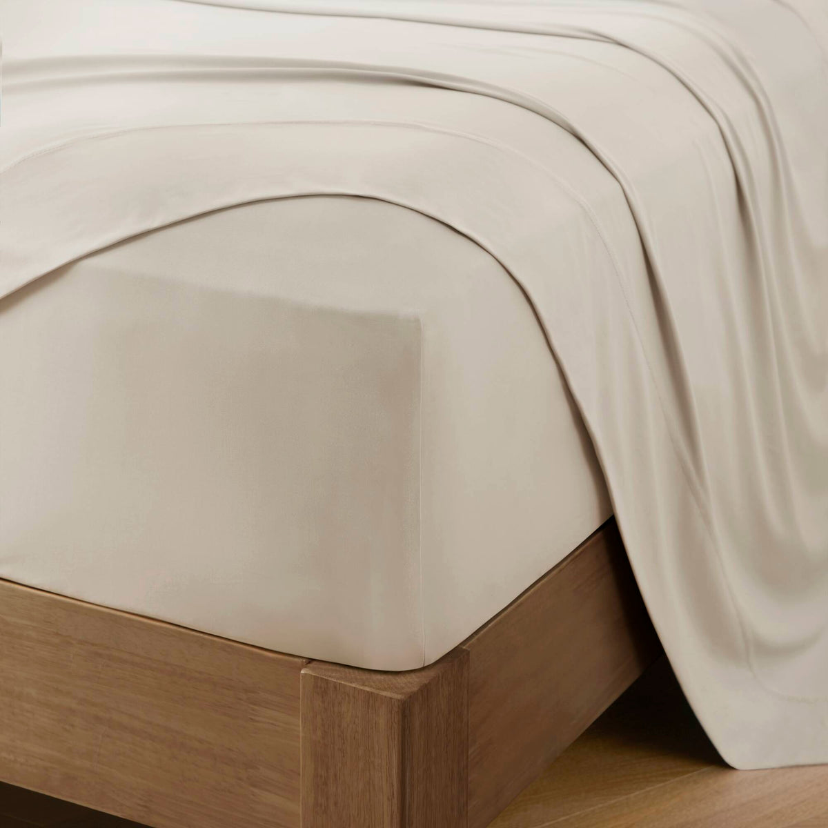 4-Piece Cal King Stretch Jersey Sheet Set with Snug-Fit Stretch - Grey
