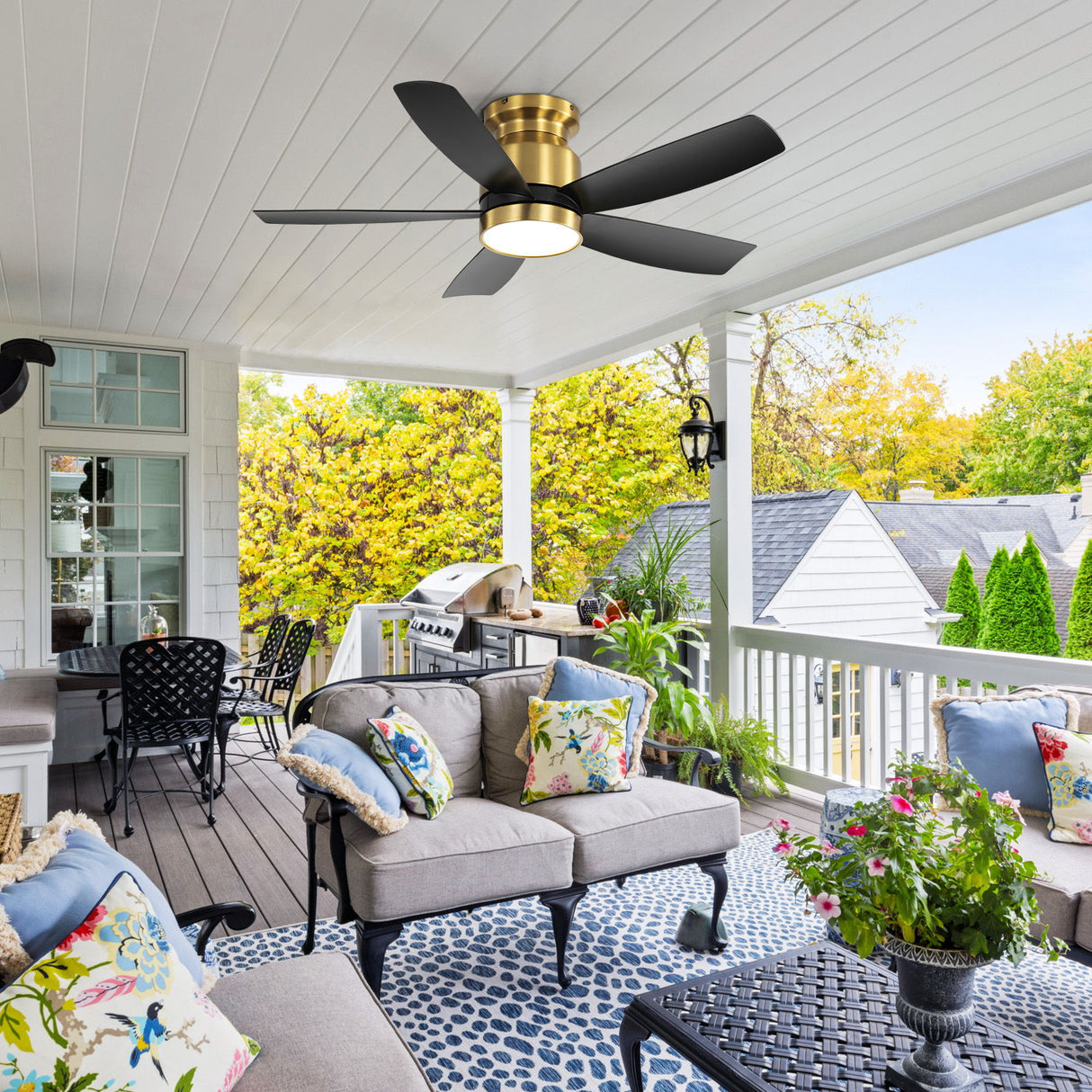 Flush Mount Ceiling Fan With LED Light 22W And Remote Control Blades / Body, DC Motor