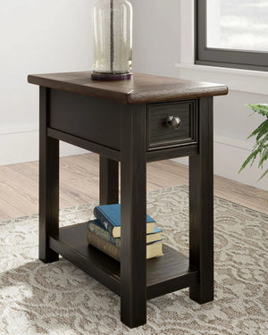 Tyler Creek - Chair Side End Table - Black / Gray - Best Buy Furniture