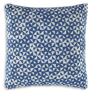 Jaycott Next-gen Nuvella - Pillow - Best Buy Furniture