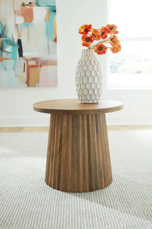 Ceilby - Accent Table - Best Buy Furniture