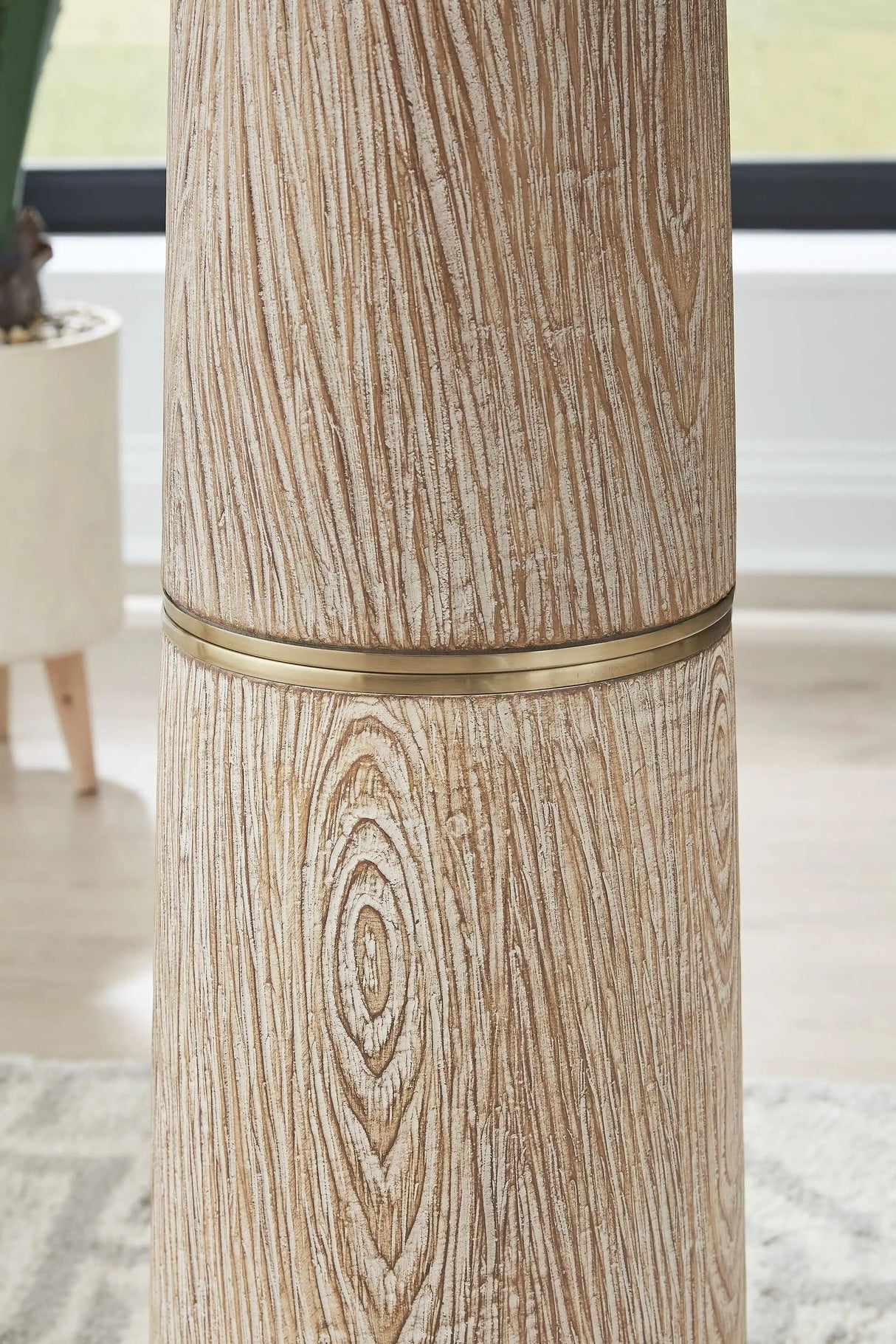Gasparleigh - Poly Floor Lamp - Brown / Gold Finish - Best Buy Furniture