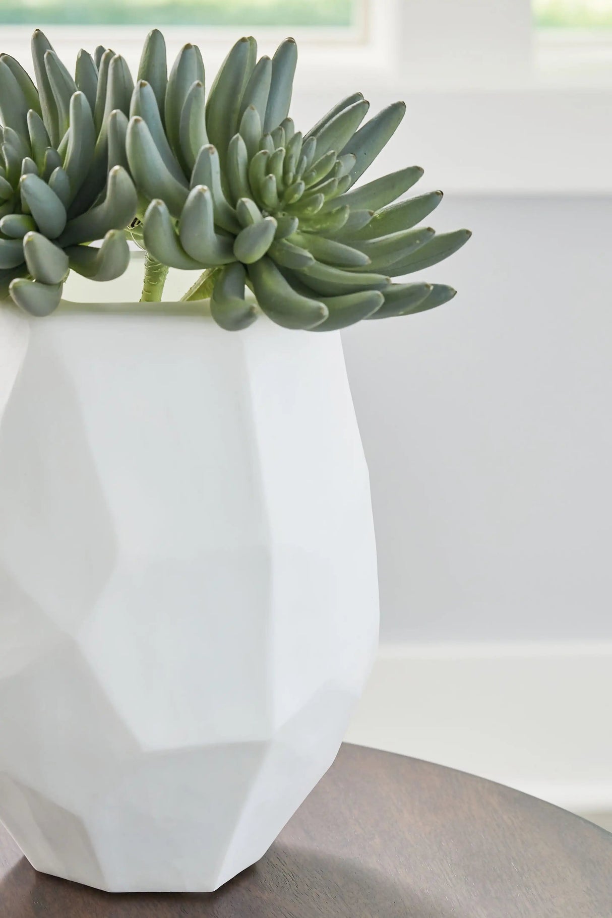Karenton - Vase - Best Buy Furniture