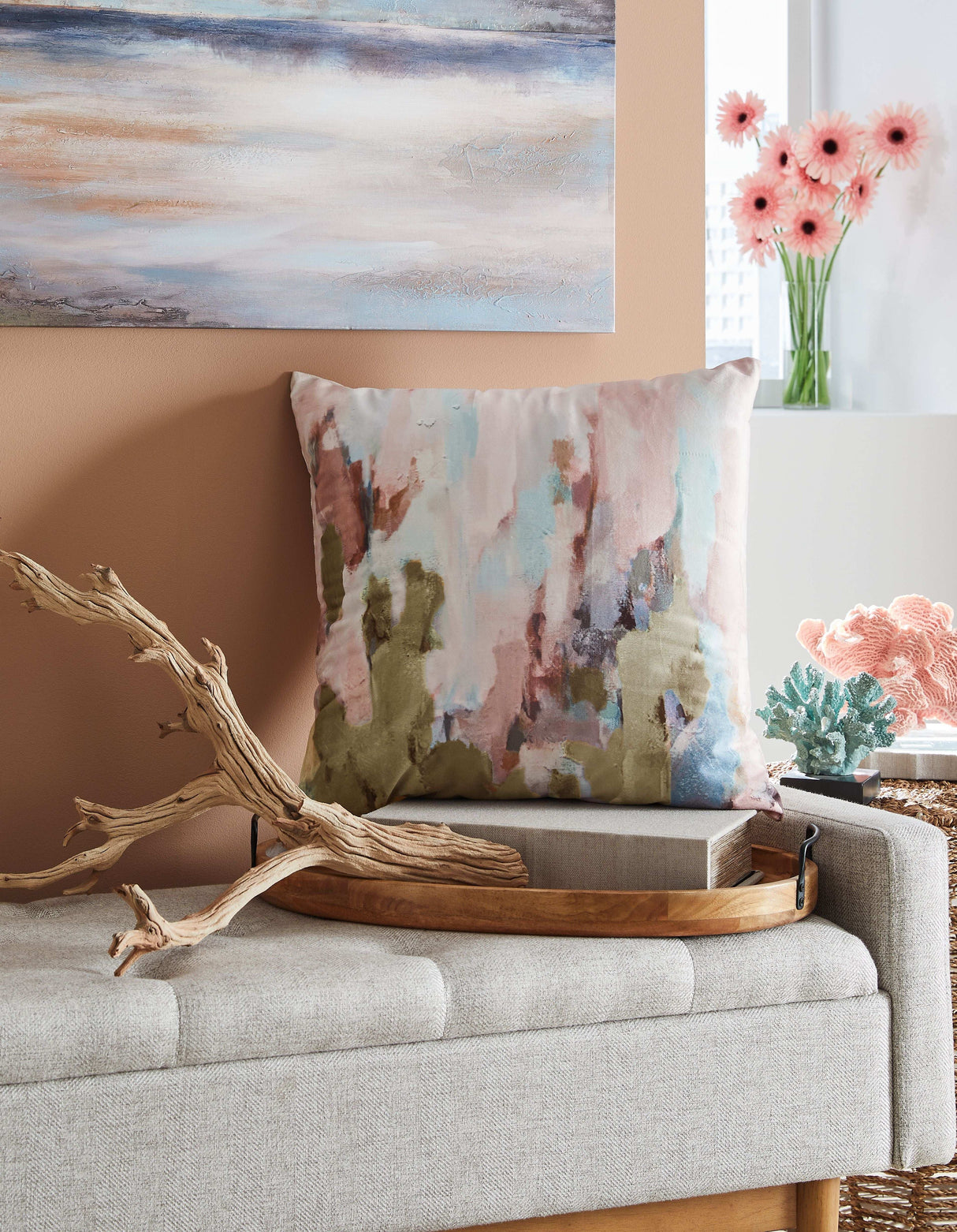 Lauretwood - Pillow - Best Buy Furniture