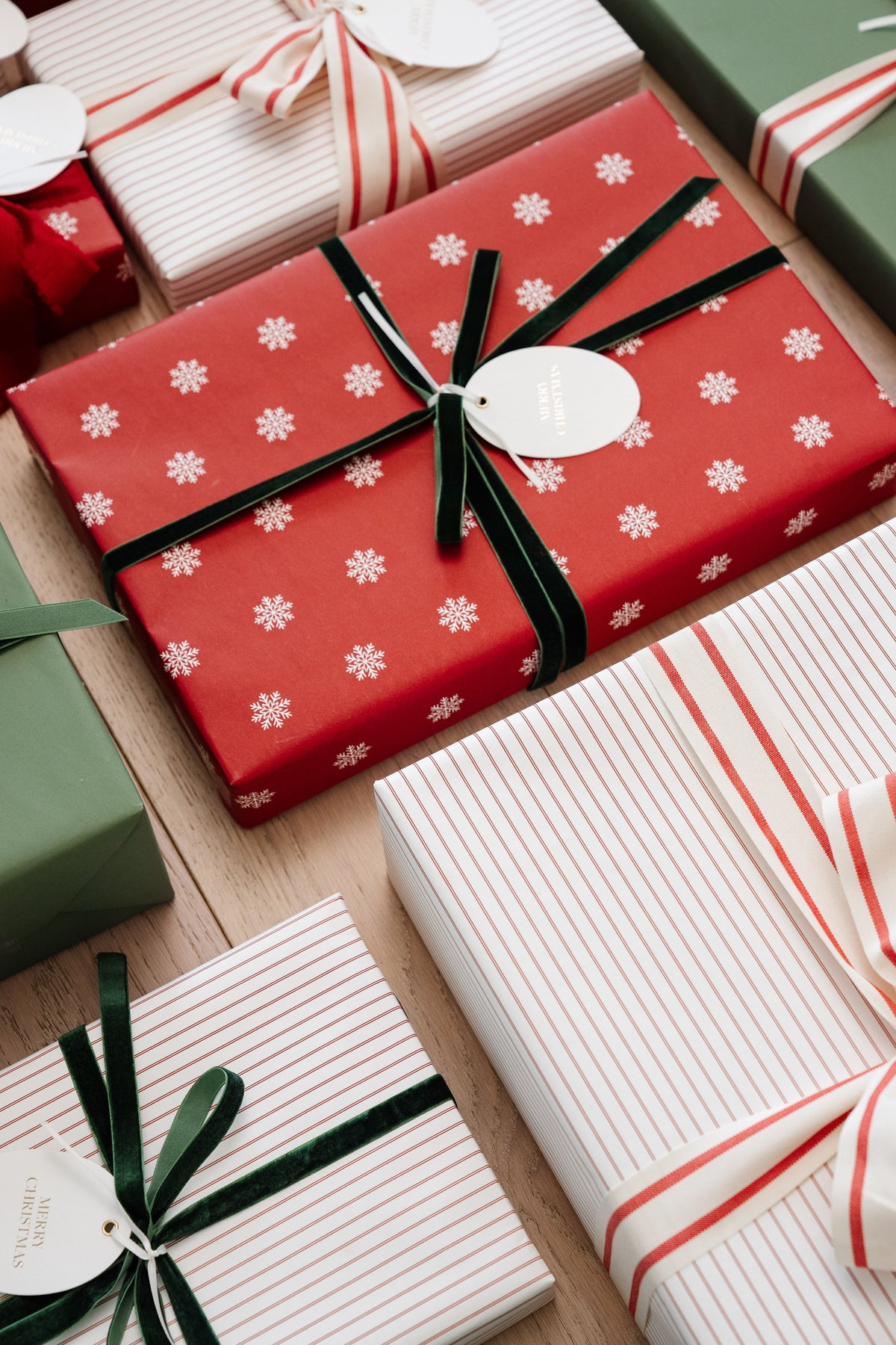 Snowflake Wrapping Kit