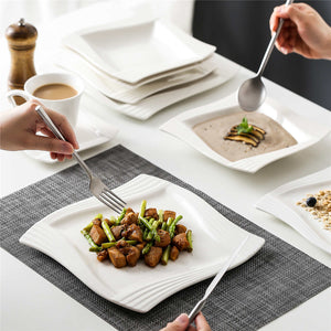 Amparo 30 Piece Dinnerware Set