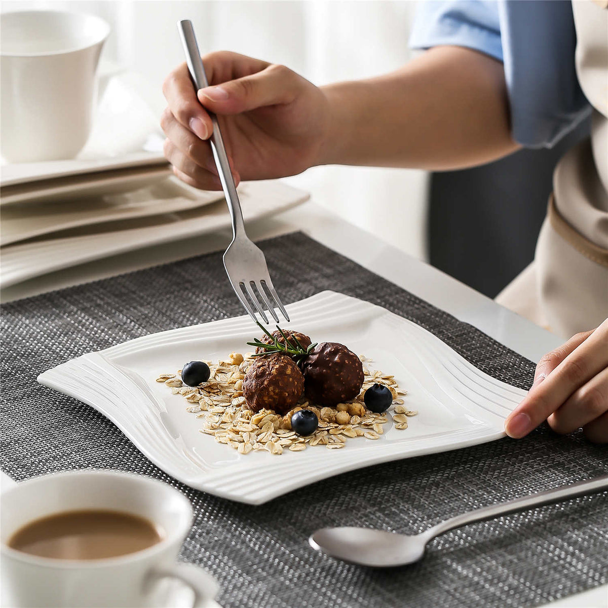 Amparo Marble Grey 30 Piece Dinnerware Set