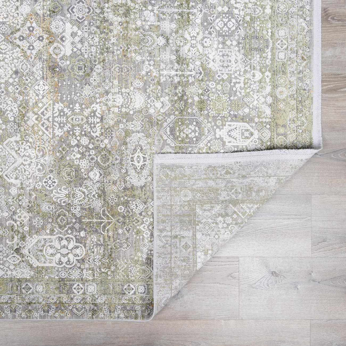 Arlen Area Rug
