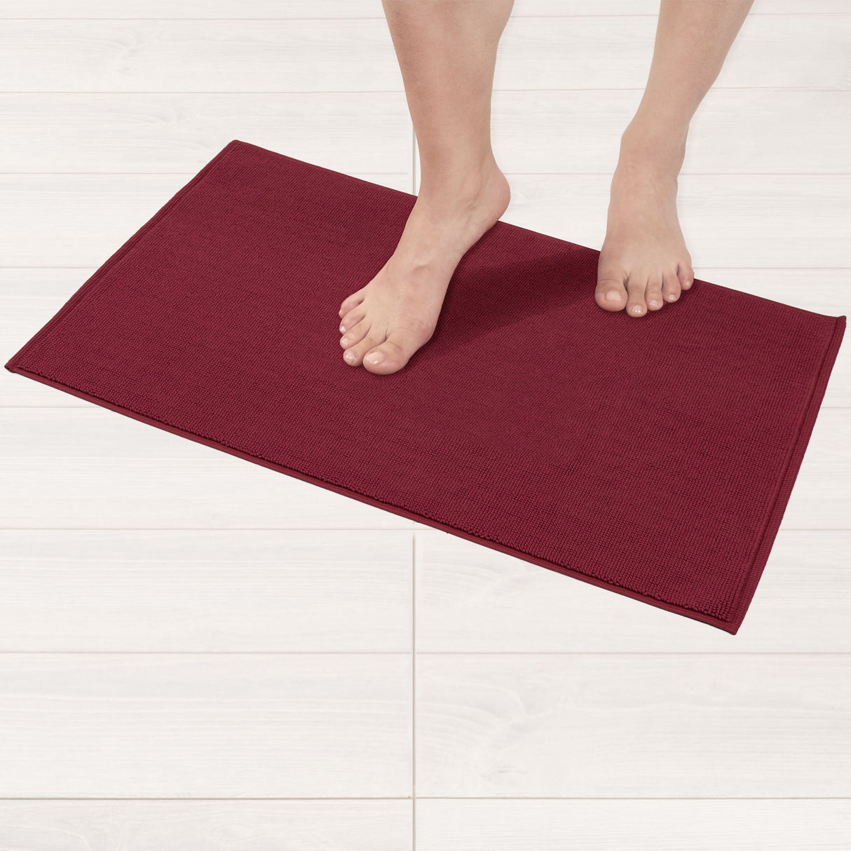 American Soft Linen 100% Cotton Bath Mat Rugs, 17x24 inches with Silicone Backing, Soft Absorbent Grip-Enhanced Bath Mats for Bathroom