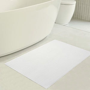 American Soft Linen 100% Cotton Bath Mat Rugs, 17x24 inches with Silicone Backing, Soft Absorbent Grip-Enhanced Bath Mats for Bathroom