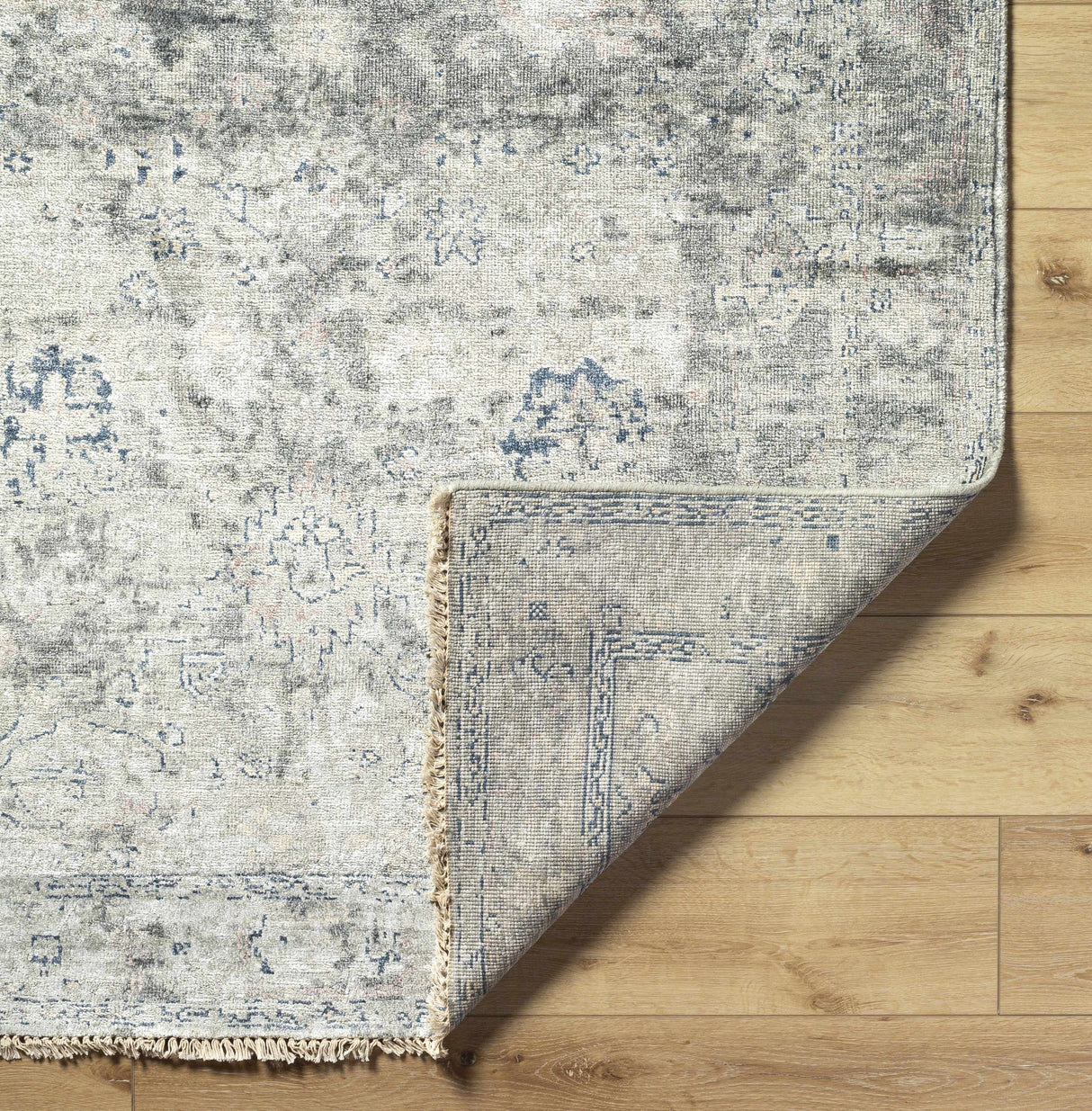 Ballantrae Premium Rug - Clearance