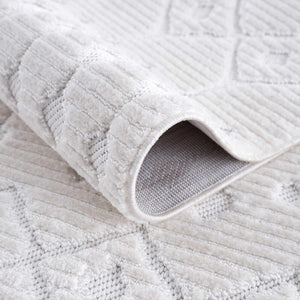 Ivory Beil 3D Fringe Area Rug - Clearance