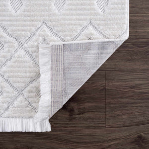 Ivory Beil 3D Fringe Area Rug - Clearance