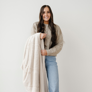 Lush Throw Blankets by Saranoni