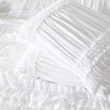Belle Comforter Set