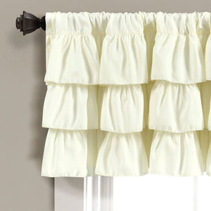 Belle Valance Window Treatment