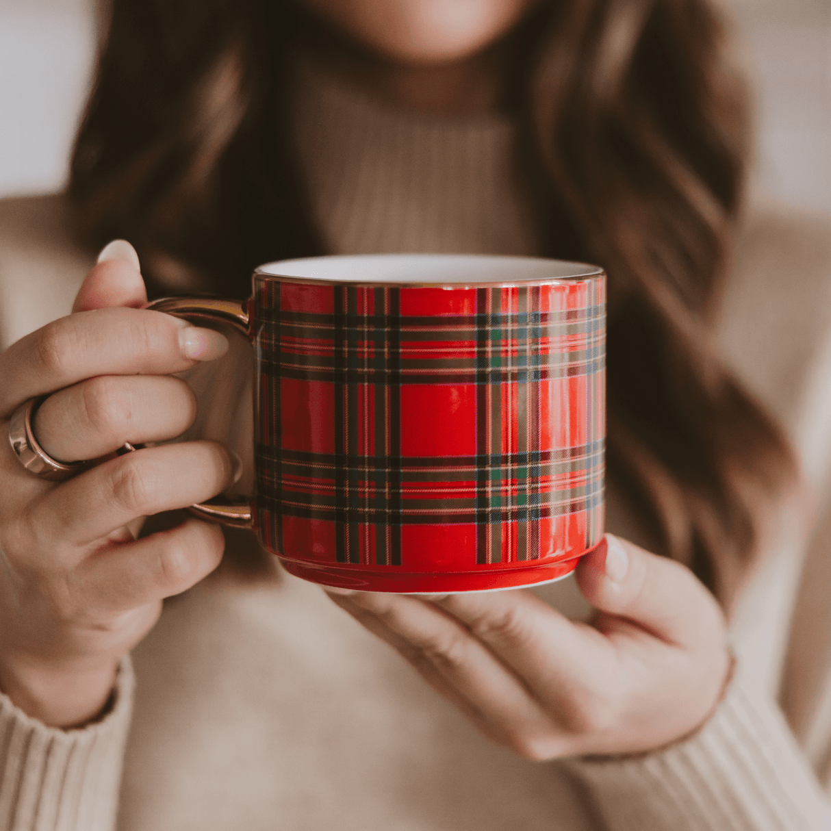 Red Plaid 14oz Gold Handle Coffee Mug