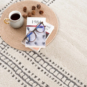 Ryuu Ivory & Gray Area Rug - Promo