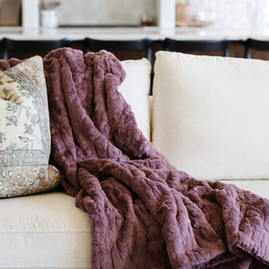 Faux Fur XL Throw Blankets by Saranoni