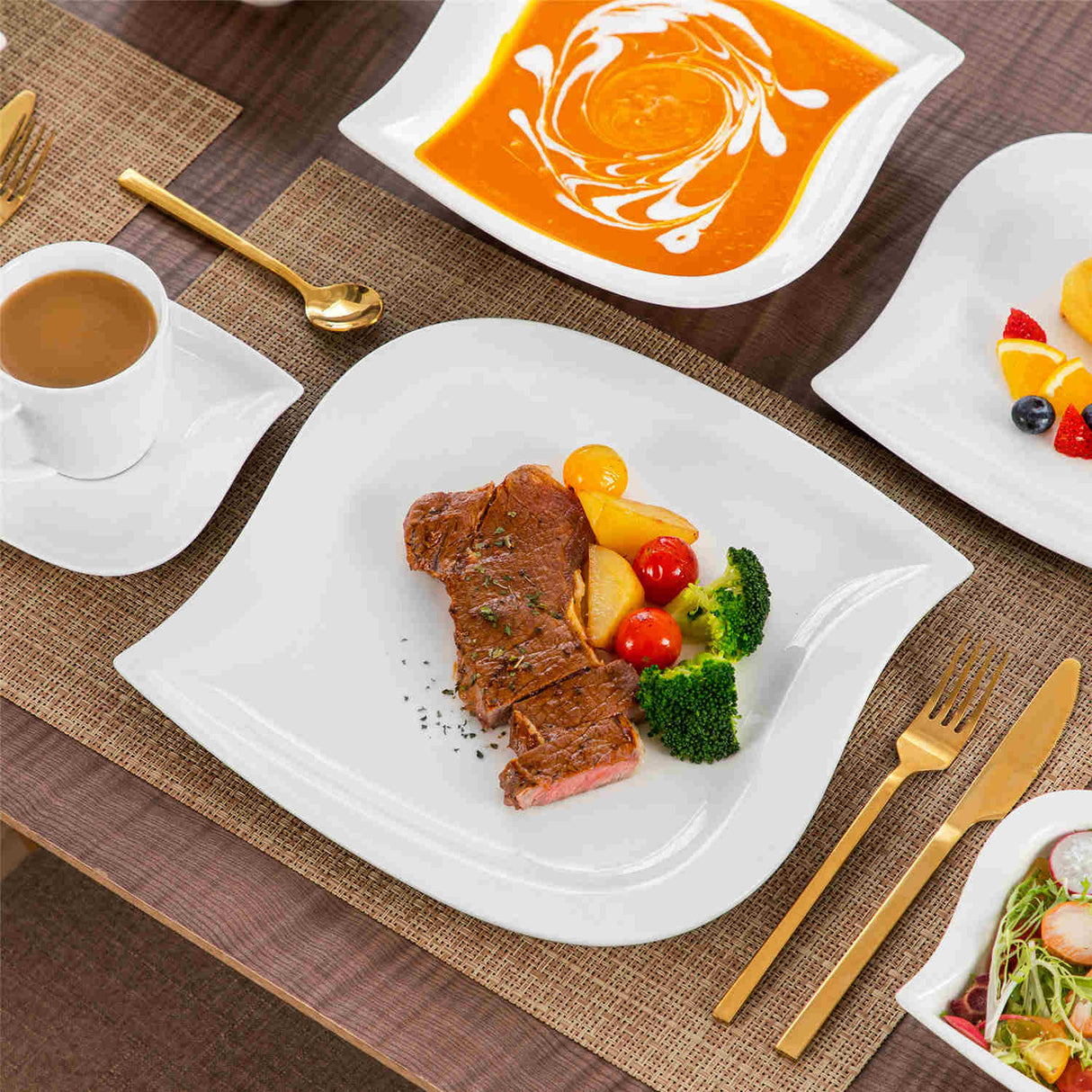 Elvira 36 Piece Dinnerware Set