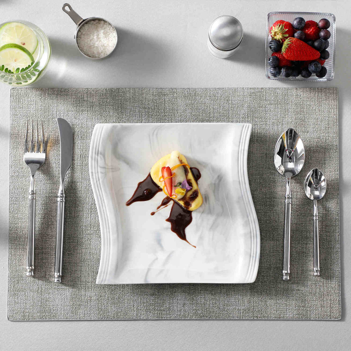 Flora Dessert Plates Set of 6