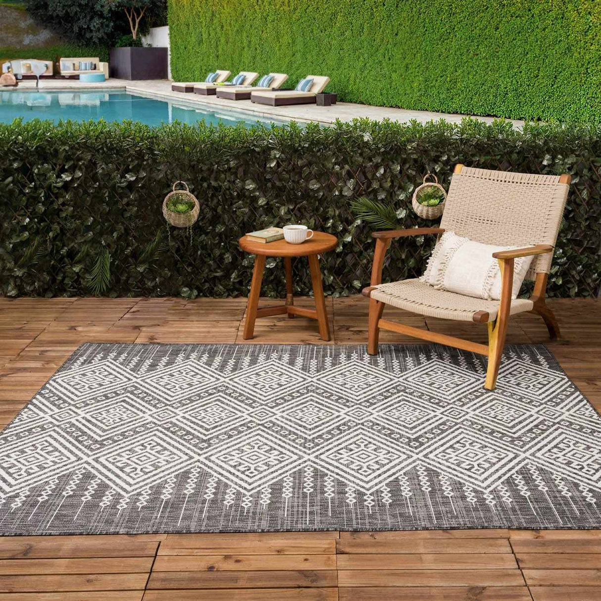 Frankville Black&White All Over Performance Rug