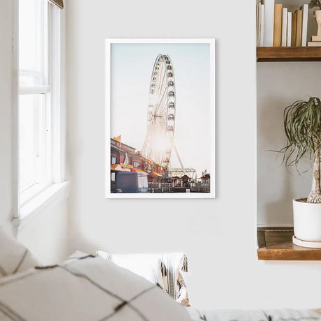 Ferris Wheel Wall Decor. Summer Beach Style