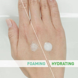 CeraVe Foaming Face Wash with Hyaluronic Acid and Niacinamide for Oily Skin 16 fl oz - Imperfect Container