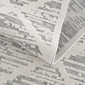 Gambang 3D Trellis Area Rug - Clearance