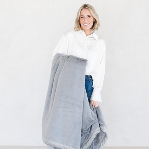Lush XL Throw Blankets by Saranoni