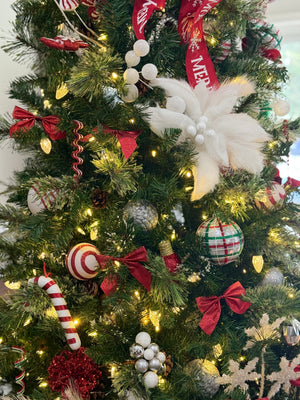 The Elf Holiday Tree Decorating Kit