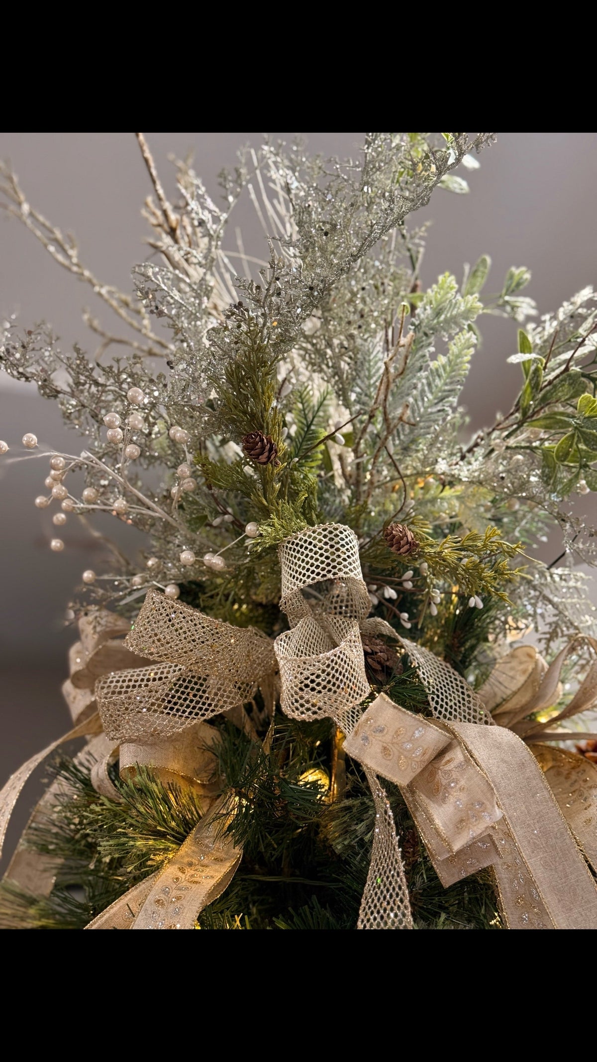 Silver and Gold Holiday Tree Decorating Kit