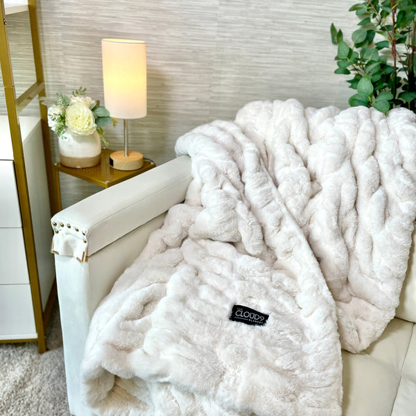 Ivory Faux Fur Blanket - Large: 60"x72"