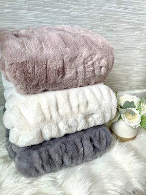 Blush Faux Fur Blanket - Large 60"x72"
