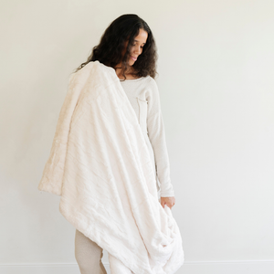 Faux Fur Throw Blankets by Saranoni