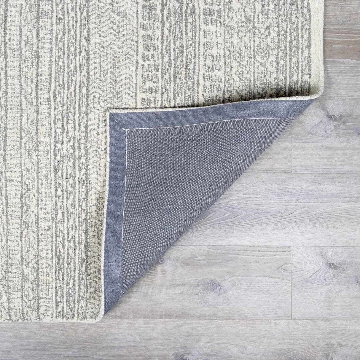 Kinmundy Tufted Maroc Wool Rug