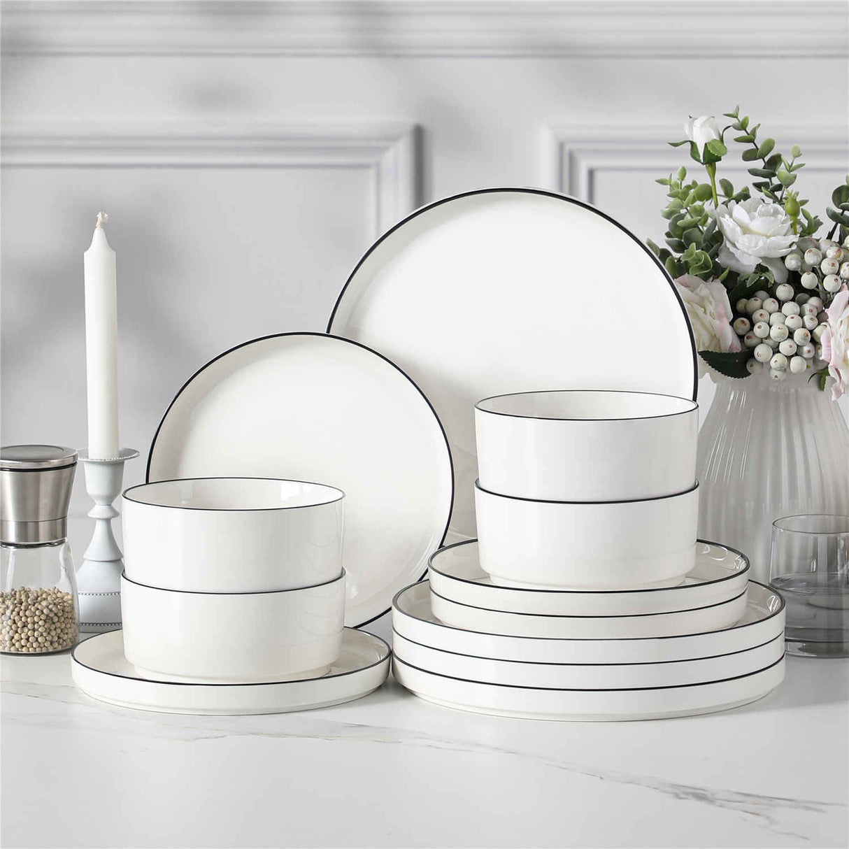 Leah 24 Piece Dinnerware Set for 8