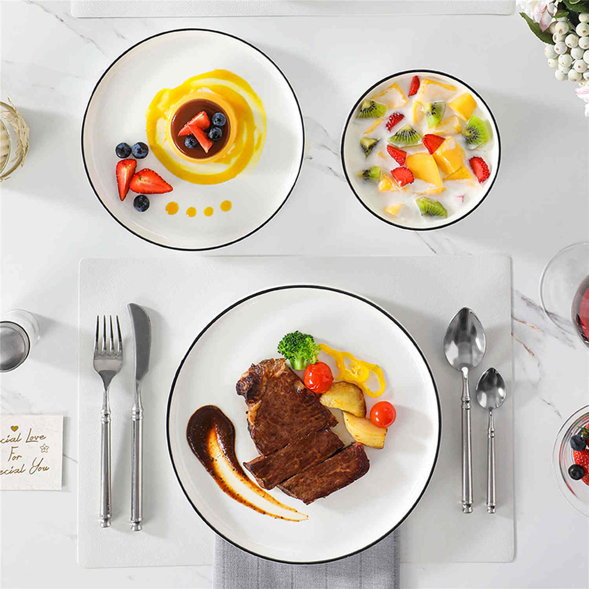 Leah 18 Piece Dinnerware Set