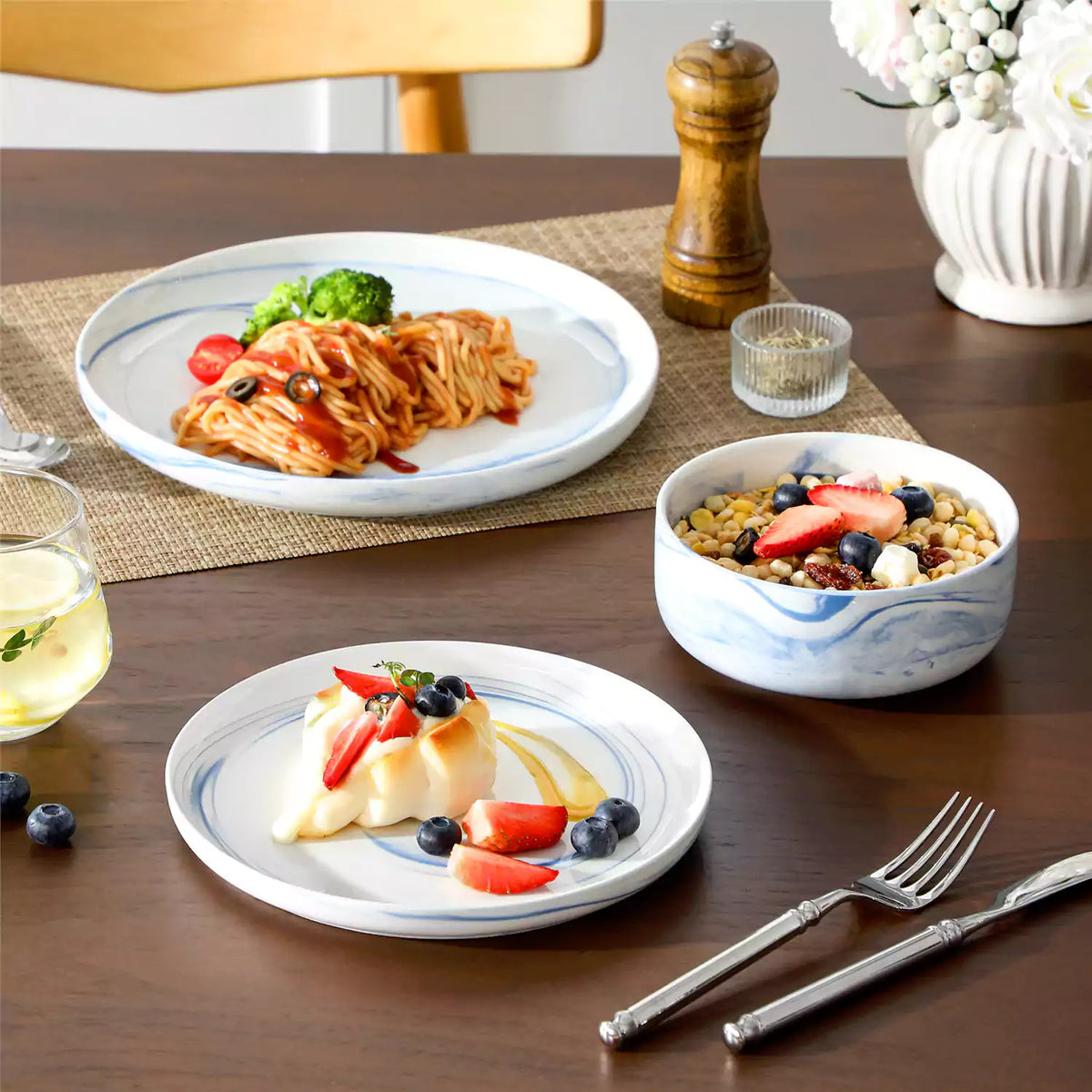 Luna Marble Grey 24 Piece Dinnerware Set for 8