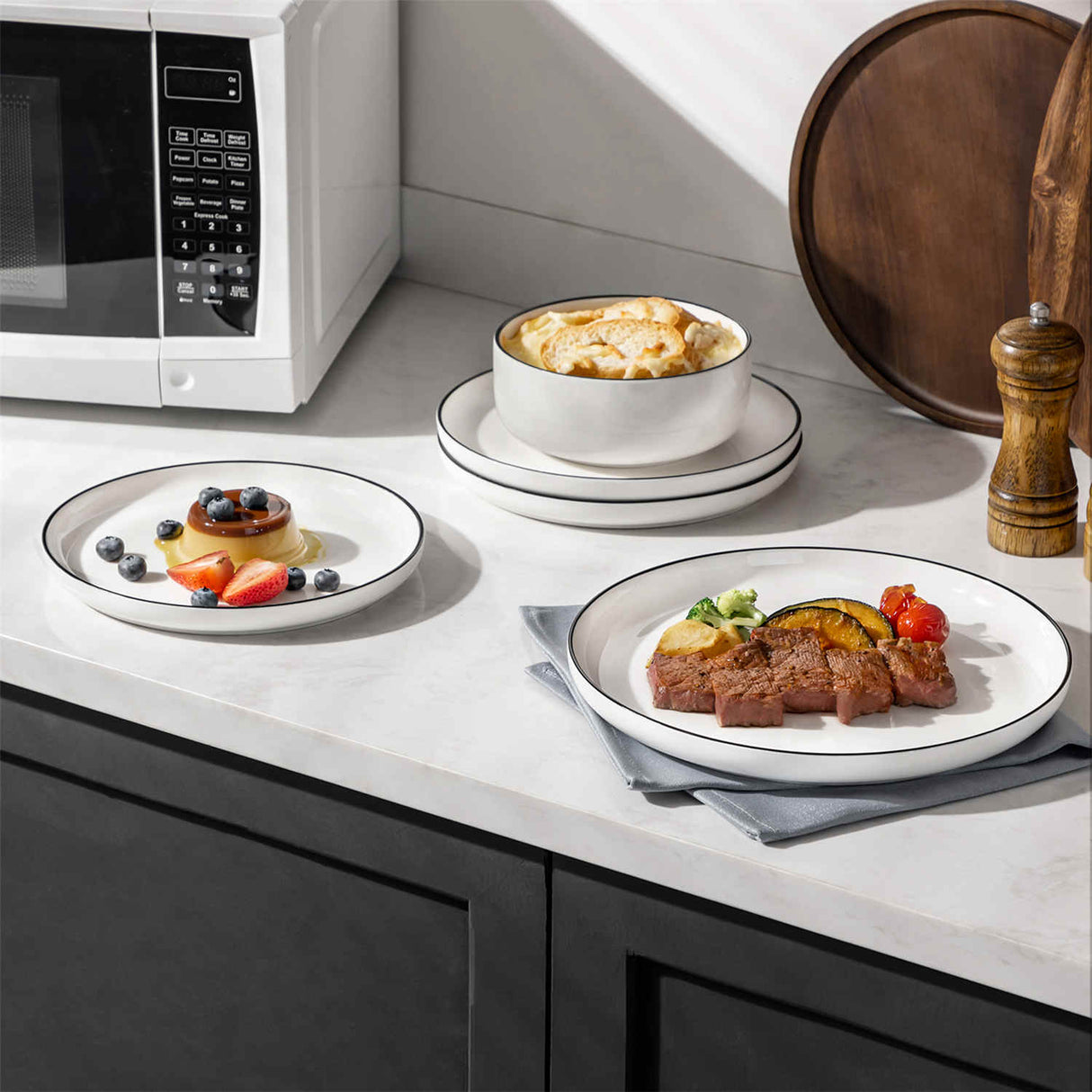 Luna 12 Piece Dinnerware Set