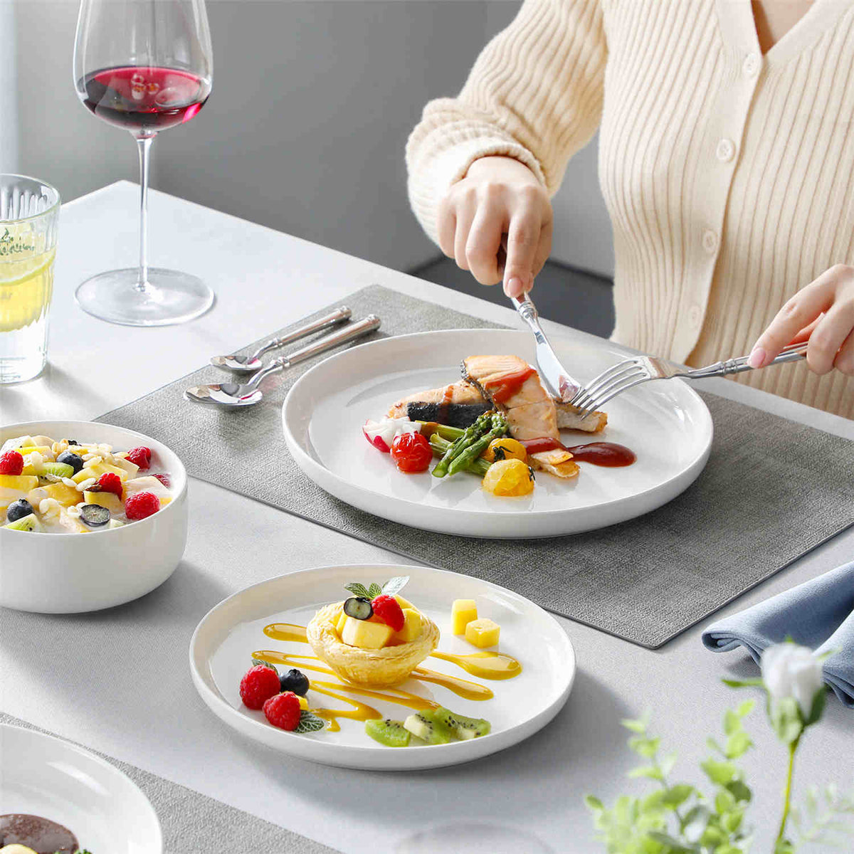 Luna Marble Grey 18 Piece Dinnerware Set