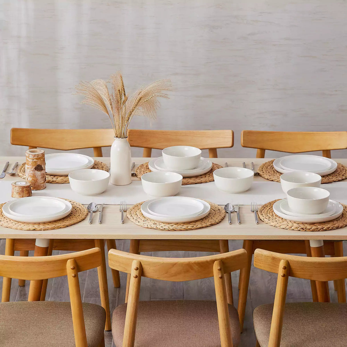 Mina 18 Piece Dinnerware Set
