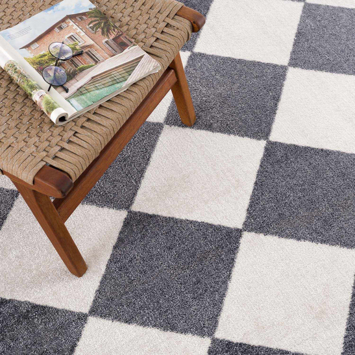 Ulric Navy Blue Diamond Washable Area Rug