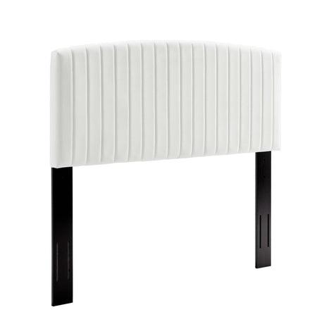 Alessi Performance Velvet Queen Platform Bed by Modway