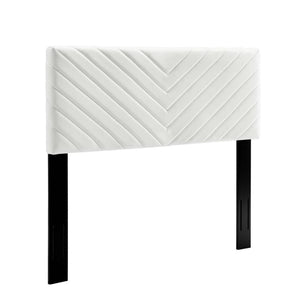 Roxanne Performance Velvet Queen Platform Bed by Modway