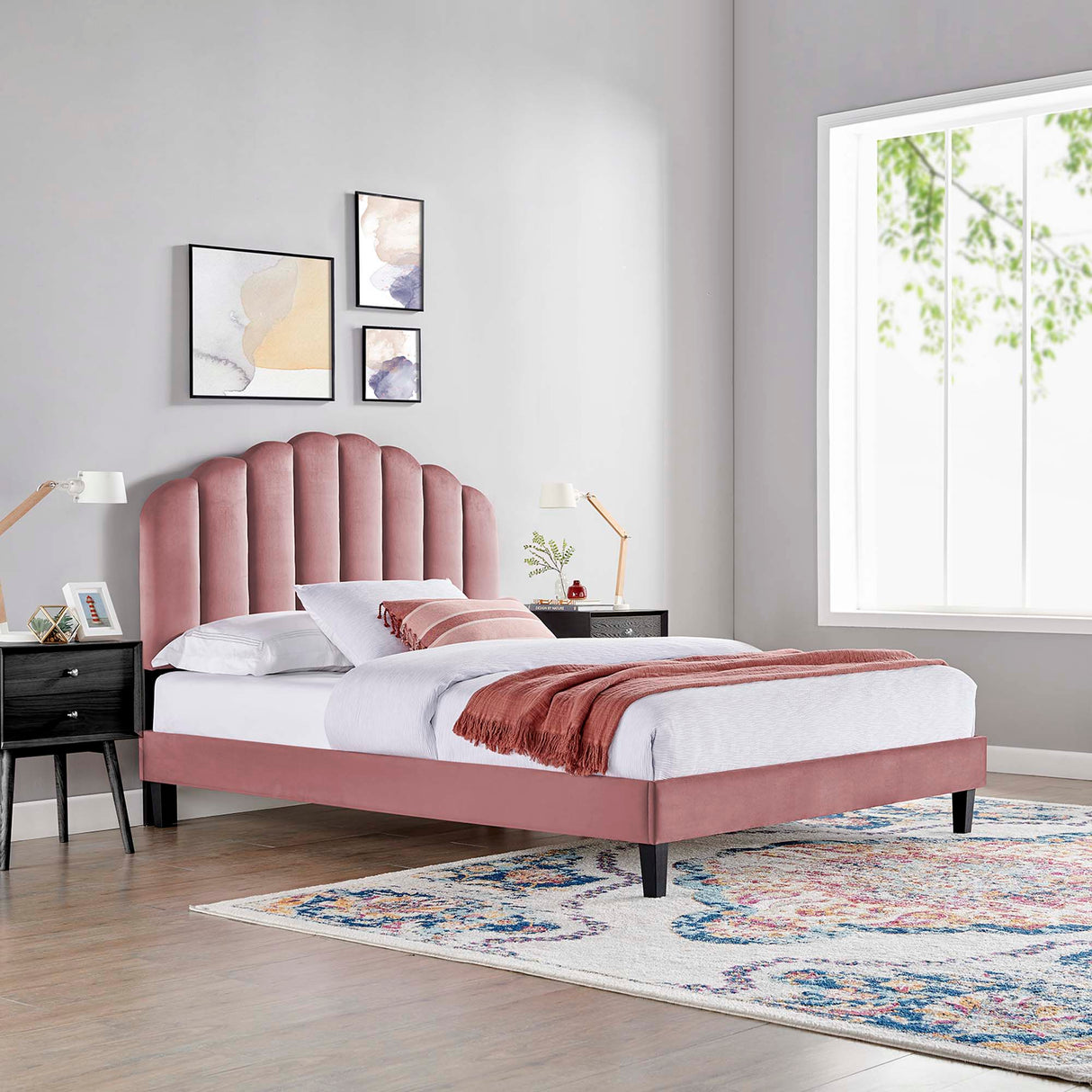 Daisy Performance Velvet Queen Platform Bed by Modway