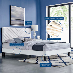 Roxanne Performance Velvet King Platform Bed by Modway